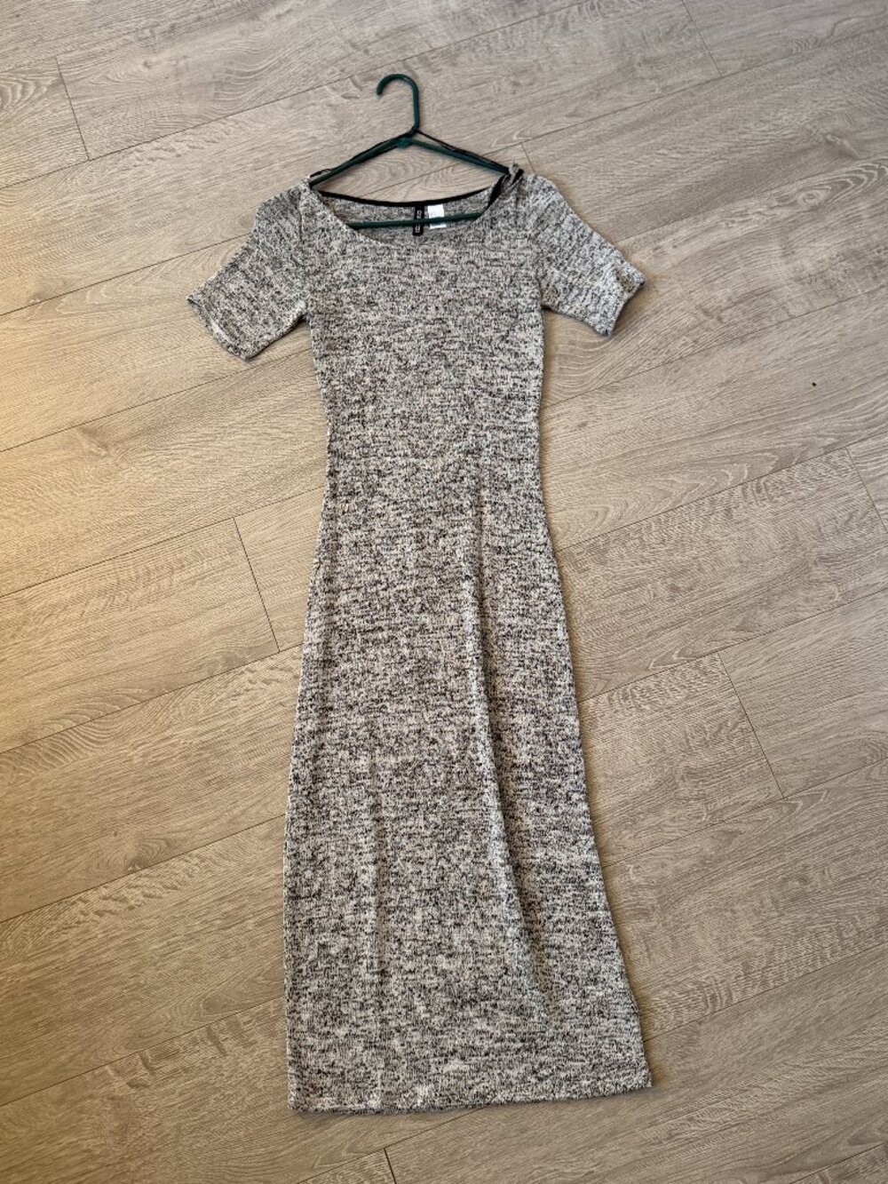H&M Divided Gray Marled Knit Midi Dress Fit & Flare Size US Small